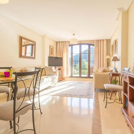 Apartment Premium In With Balcony