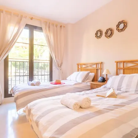 Premium In With Balcony Apartament