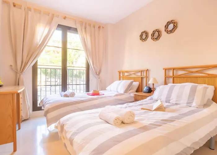 Premium In With Balcony Apartament